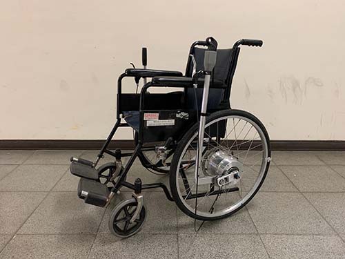 模組式雙動力輸入裝置之推桿式輪椅作品照片