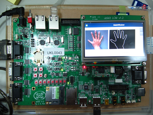 金獎-張傳育老師-基於即時手勢影像辨識應用音樂播放系統.jpg